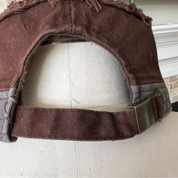 Leader Winged Cross Distressed Cadet Brown Embellished Cap - Picture 4 of 15